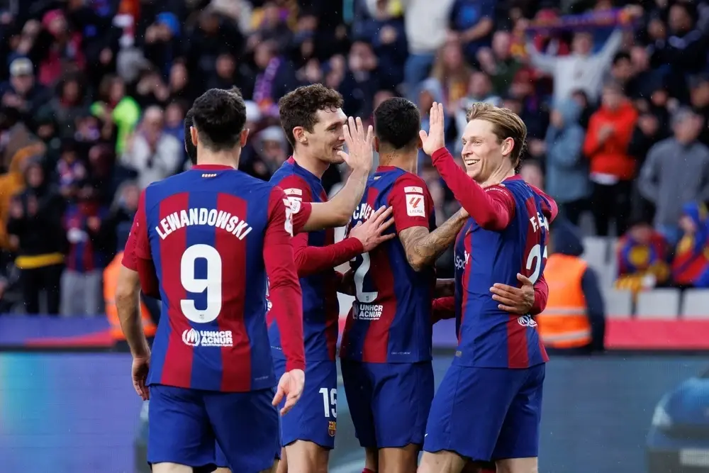 el-clasico-w-camp-nou-fc-barcelona-moze-swietowac-mistrzostwo-przeciwko-realowi-madryt-niedziela-2100