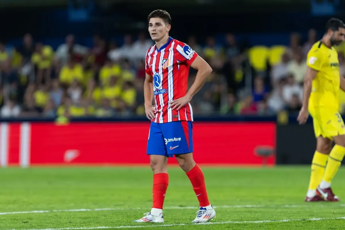 julian-alvarez-moze-odejsc-z-atletico-arsenal-znow-w-grze