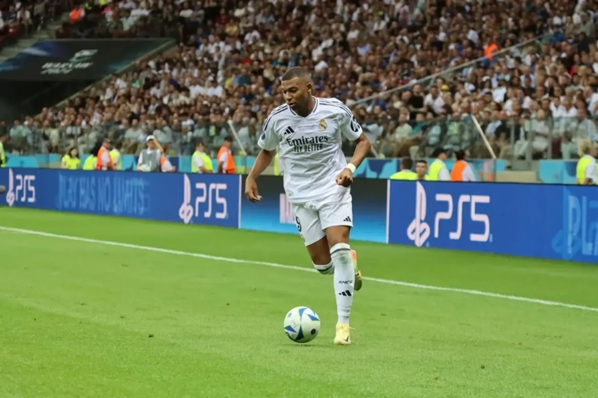 Prezes francuskiej federacji stanął w obronie Kyliana Mbappé