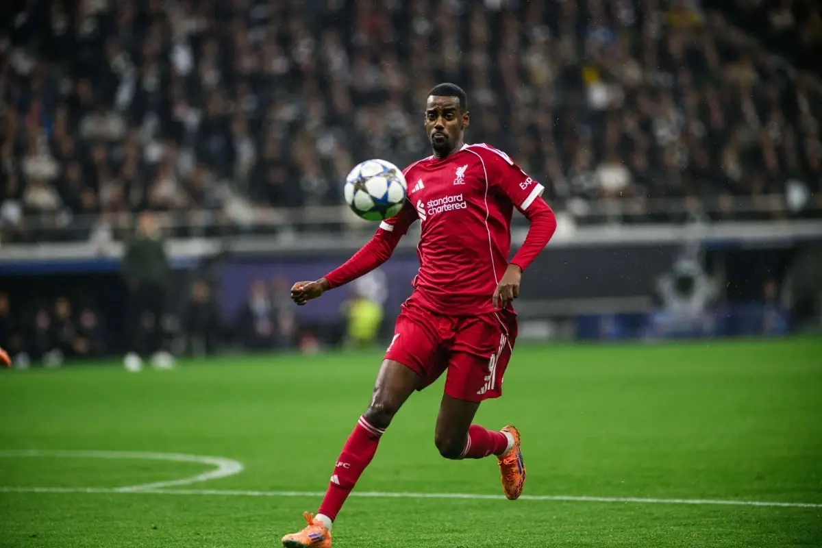 Alexander Isak błyszczy w Liverpoolu. Szwed pomógł przedłużyć zwycięską serię