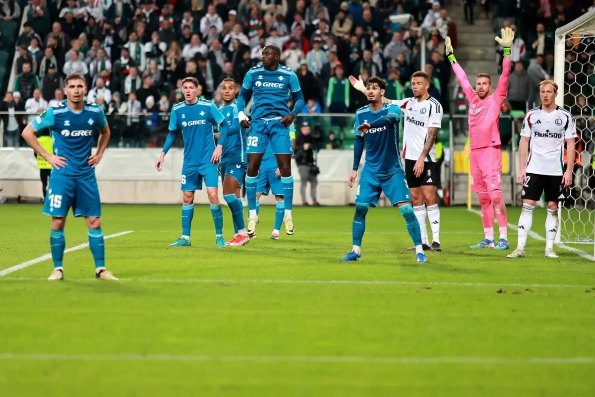 Betis rozbił Osasunę 5:2 i wrócił na trzecie miejsce w La Liga