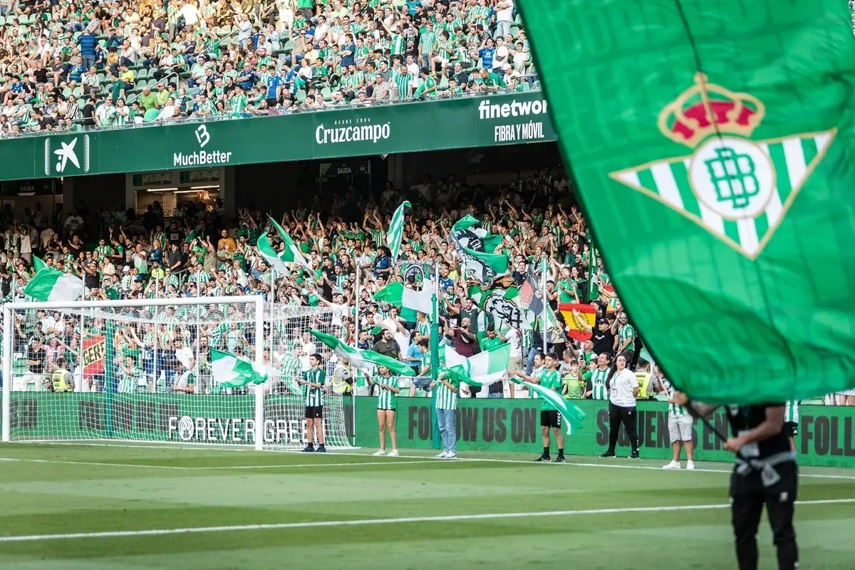 Pellegrini ostro po porażce Betisu z Barceloną. „Decyzje były absurdalne”