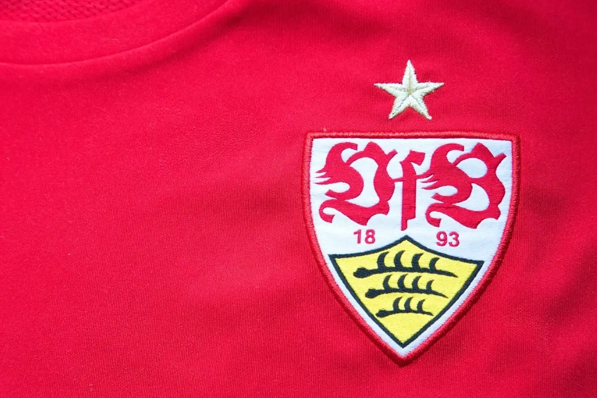Matthias Sammer zaskoczony rolą Deniz Undava. Wskazał, jakiego kapitana wolałby w Stuttgarcie