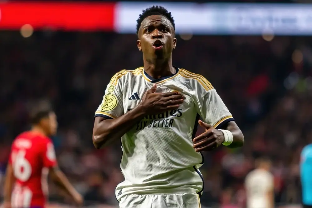 Real Madryt rozważa zatrudnienie Didiera Deschampsa. José Mourinho pod presją